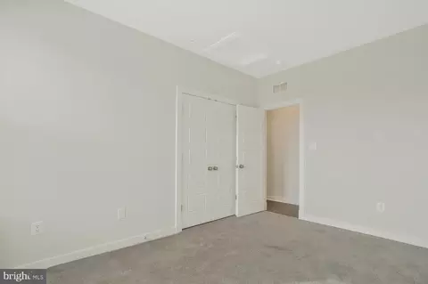 302 Summit Point Blvd, Bowie, MD 20716 photo 13