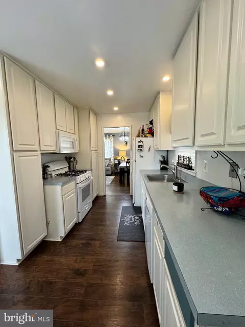 1111 Beall Pl, Laurel, MD 20707 photo 12