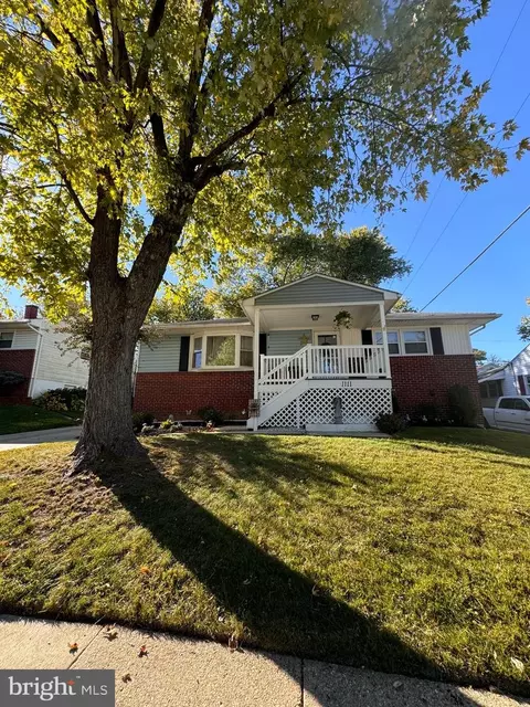 1111 Beall Pl, Laurel, MD 20707