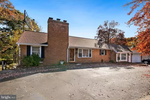 9331 Lanham Severn Rd, Lanham, MD 20706