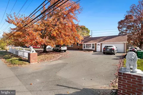 9331 Lanham Severn Rd, Lanham, MD 20706 photo 44