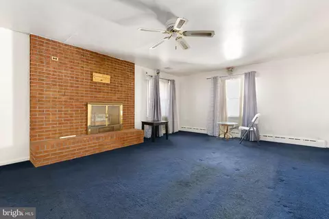 9331 Lanham Severn Rd, Lanham, MD 20706 photo 7