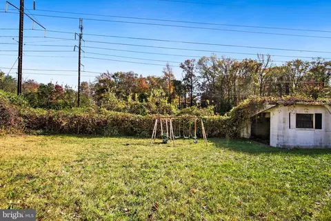 9331 Lanham Severn Rd, Lanham, MD 20706 photo 40