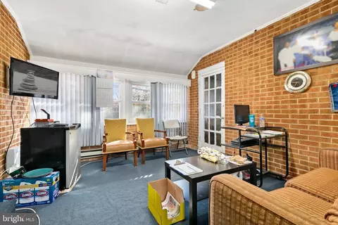9331 Lanham Severn Rd, Lanham, MD 20706 photo 16