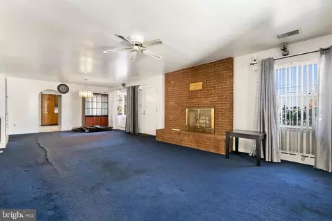 9331 Lanham Severn Rd, Lanham, MD 20706 photo 8