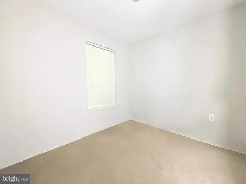 3327 E Glenreed Ct, Lanham, MD 20706 photo 11