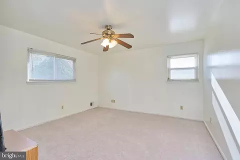 Bedroom - 6907 Lamont Dr, Lanham, MD 20706 photo 7 of 7