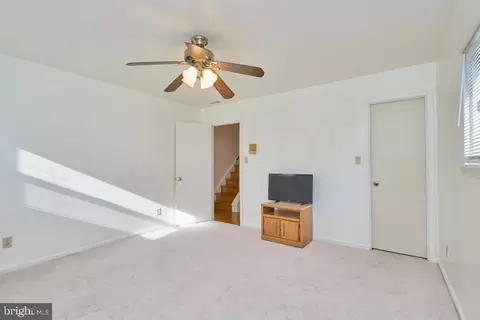 Bedroom - 6907 Lamont Dr, Lanham, MD 20706 photo 6 of 7