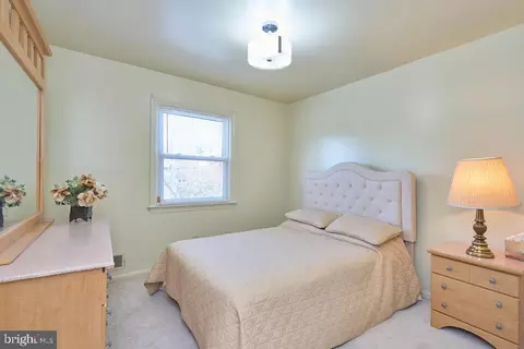 Bedroom - 6907 Lamont Dr, Lanham, MD 20706 photo 5 of 7