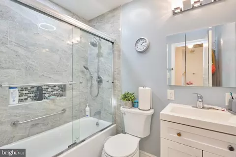 Bath - 6907 Lamont Dr, Lanham, MD 20706 photo 3 of 4