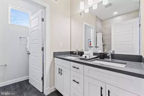 201 Summit Point Blvd, Bowie, MD 20716 photo 47