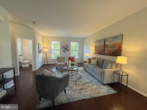 Living - 7315 Archsine Ln, Laurel, MD 20707 photo 5 of 9