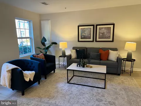 Living - 7315 Archsine Ln, Laurel, MD 20707 photo 6 of 9