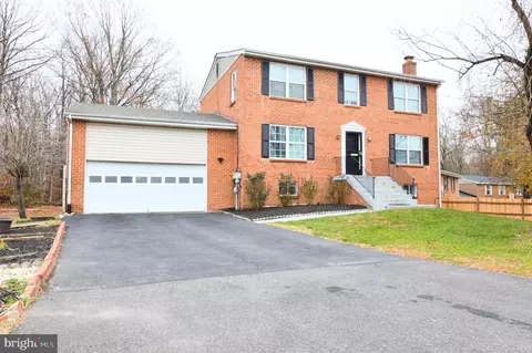 11824 Sylvia Dr, Clinton, MD 20735