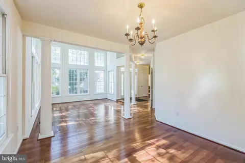 9106 Piper Ridge Ct, Lanham, MD 20706 photo 7