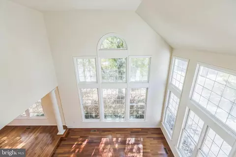 9106 Piper Ridge Ct, Lanham, MD 20706 photo 8
