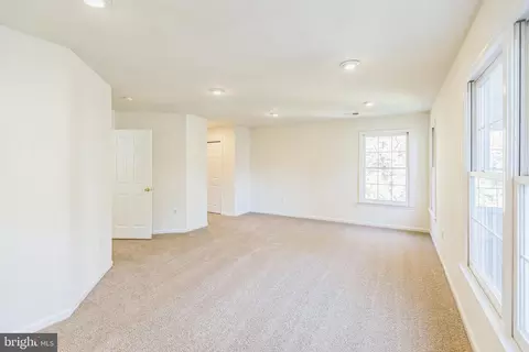 9106 Piper Ridge Ct, Lanham, MD 20706 photo 25