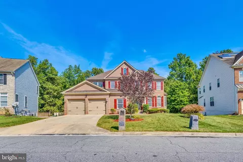 Exterior - 10204 Everley Ter, Lanham, MD 20706 photo 3 of 9
