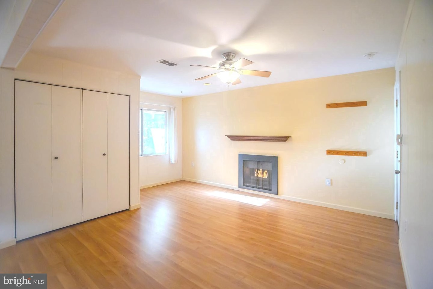 Living - 8815 Gramercy Ln, Laurel, MD 20708 photo 4 of 4