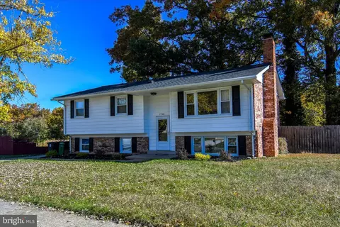 7706 Gambier Dr, Marlboro, MD 20772