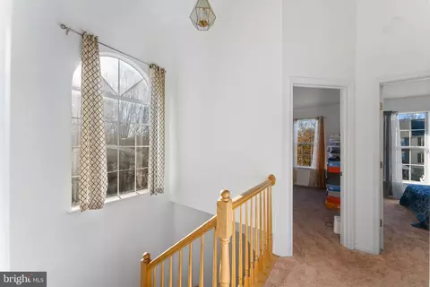Entry Way - 6034 Cedar Post Dr, District Heights, MD 20747 photo 7 of 8