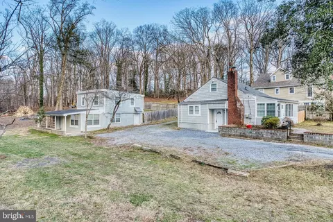 2360 Cool Spring Rd, Hyattsville, MD 20783