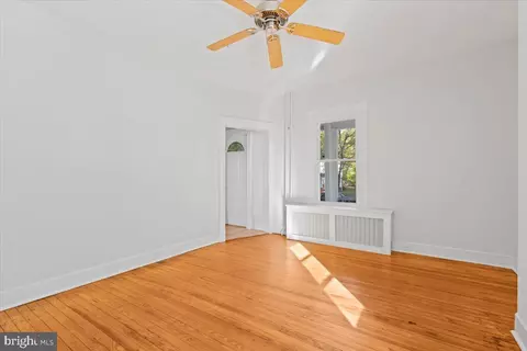 Living - 4010 29th St, Mount Rainier, MD 20712 photo 3 of 4