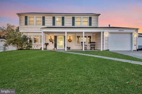 12223 Foxhill Ln, Bowie, MD 20715