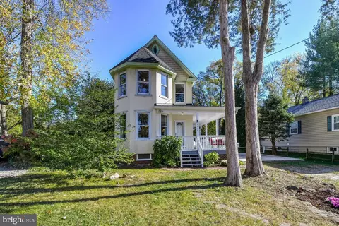 8609 57th Ave, Berwyn Heights, MD 20740