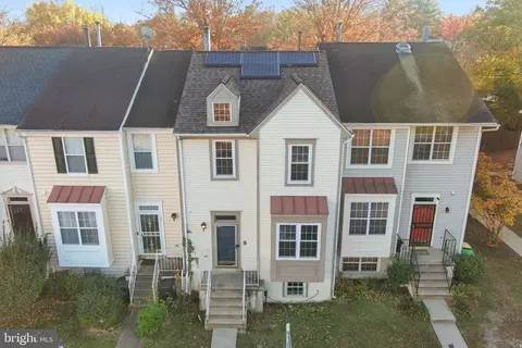 11563 Dunloring Dr, Marlboro, MD 20774