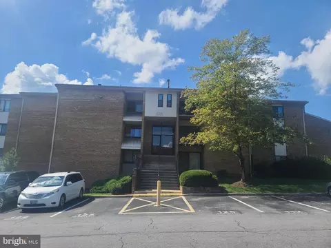 11236 Cherry Hill Rd #202, Beltsville, MD 20705