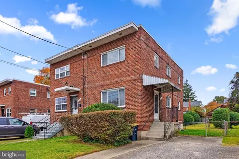 2020 Oliver St, Hyattsville, MD 20782