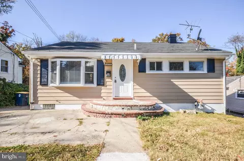 4832 66th Ave, Hyattsville, MD 20784