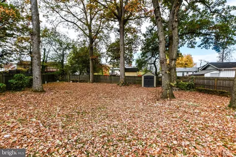 Exterior - 8903 Walkerton Dr, Lanham, MD 20706 photo 3 of 4