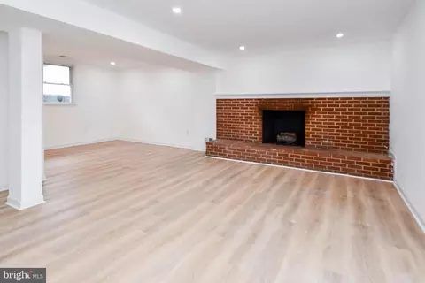 Living - 8903 Walkerton Dr, Lanham, MD 20706 photo 7 of 9