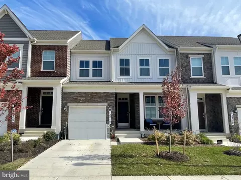 12210 American Chestnut Rd, Bowie, MD 20720