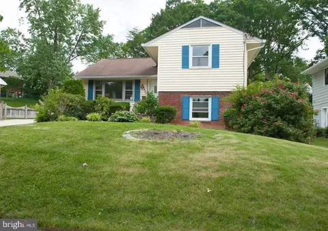 8435 Ravenswood, New Carrollton, MD 20784