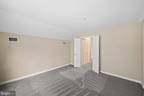 Bedroom - 7409 Sandy Spring Rd, Laurel, MD 20707 photo 8 of 9