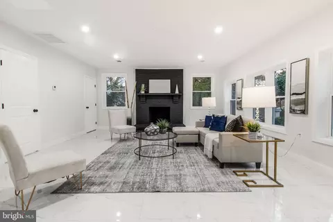 2705 Balsam Pl, Bowie, MD 20715