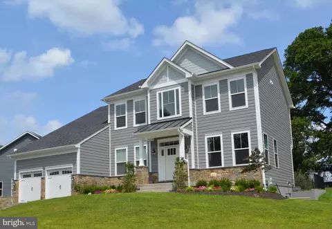 12412 Lusbys Ln, Brandywine, MD 20613
