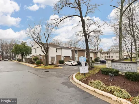 10147 Campus Way S #2, Marlboro, MD 20774