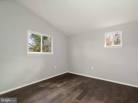 Bedroom - 7209 Martins Ct, Lanham, MD 20706 photo 5 of 5