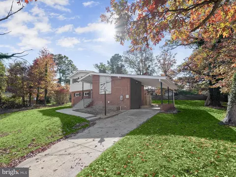 Exterior - 7209 Martins Ct, Lanham, MD 20706 photo 10 of 10
