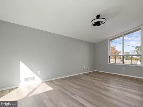 Living - 7209 Martins Ct, Lanham, MD 20706 photo 2 of 16