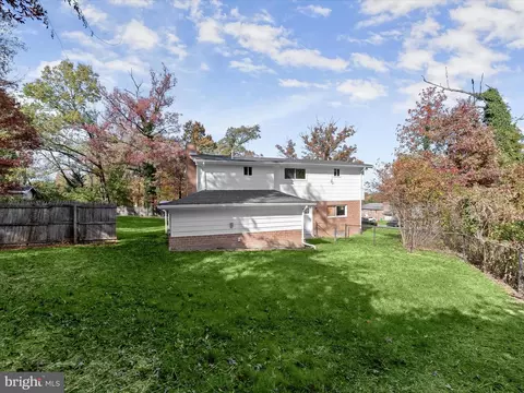 Exterior - 7209 Martins Ct, Lanham, MD 20706 photo 6 of 10