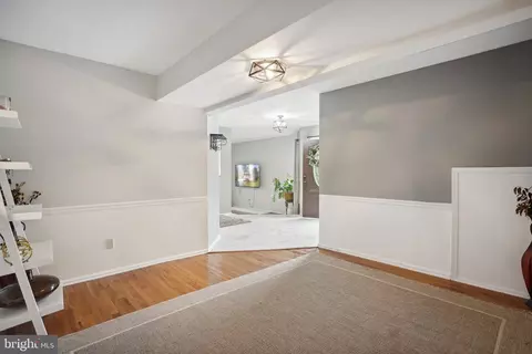 Entry Way - 3111 Courtside Rd, Bowie, MD 20721 photo 4 of 7