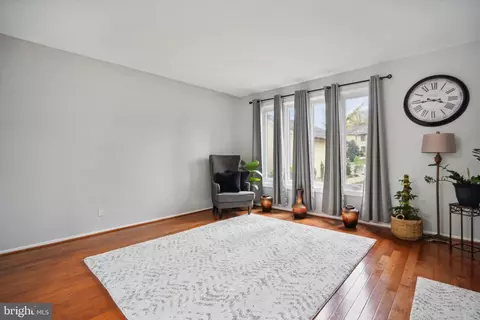 Living - 3111 Courtside Rd, Bowie, MD 20721 photo 6 of 7