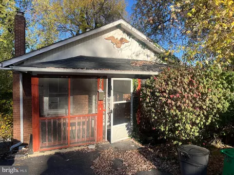 4206 Urn St, Capitol Heights, MD 20743