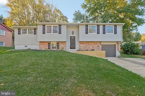 5805 Spyri Dr, Clinton, MD 20735