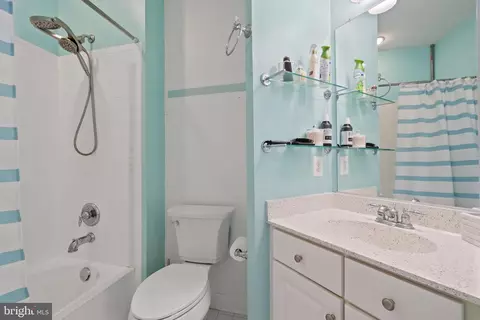 7621 Cypress St, Laurel, MD 20707 photo 35